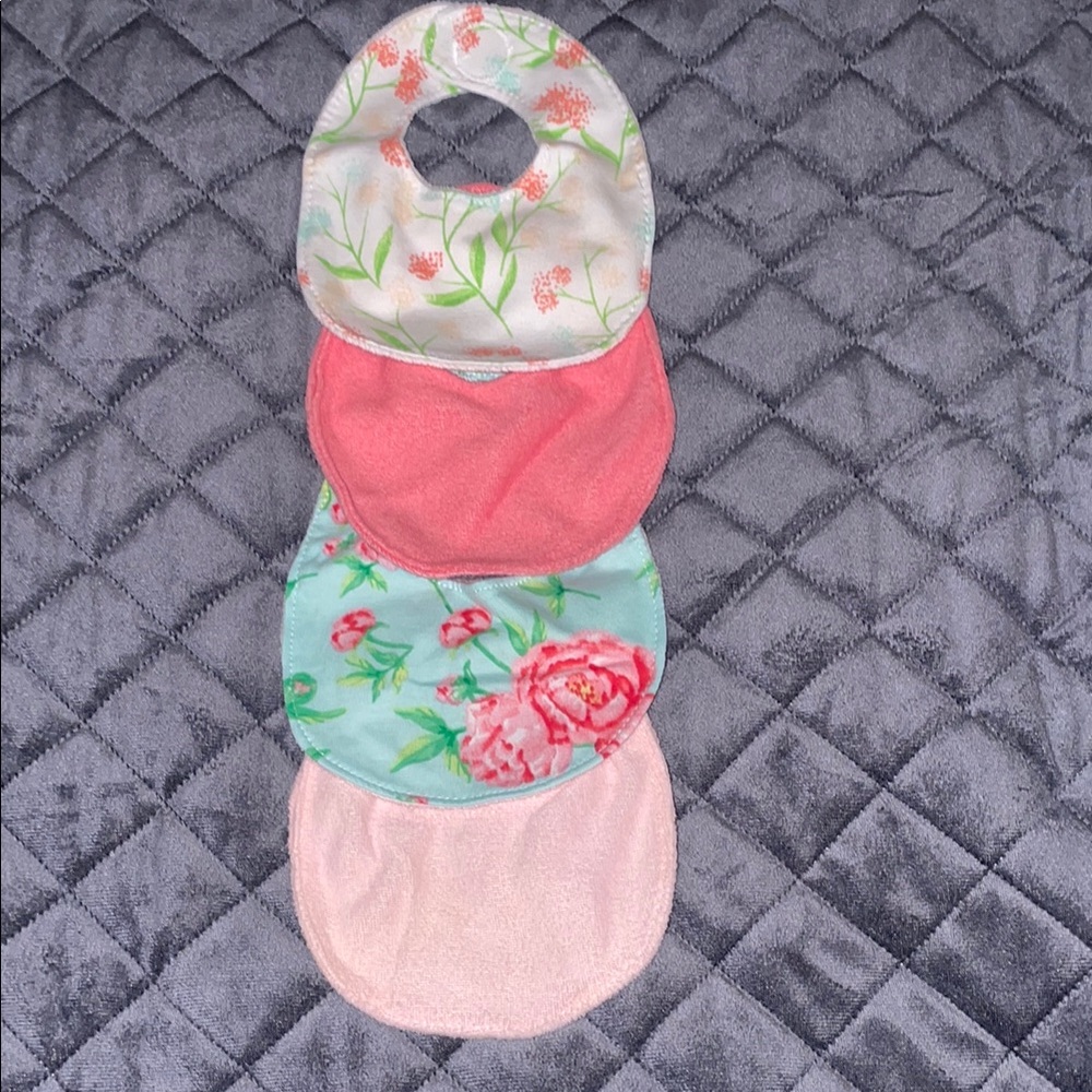 Floral and Solid Baby Bib Set